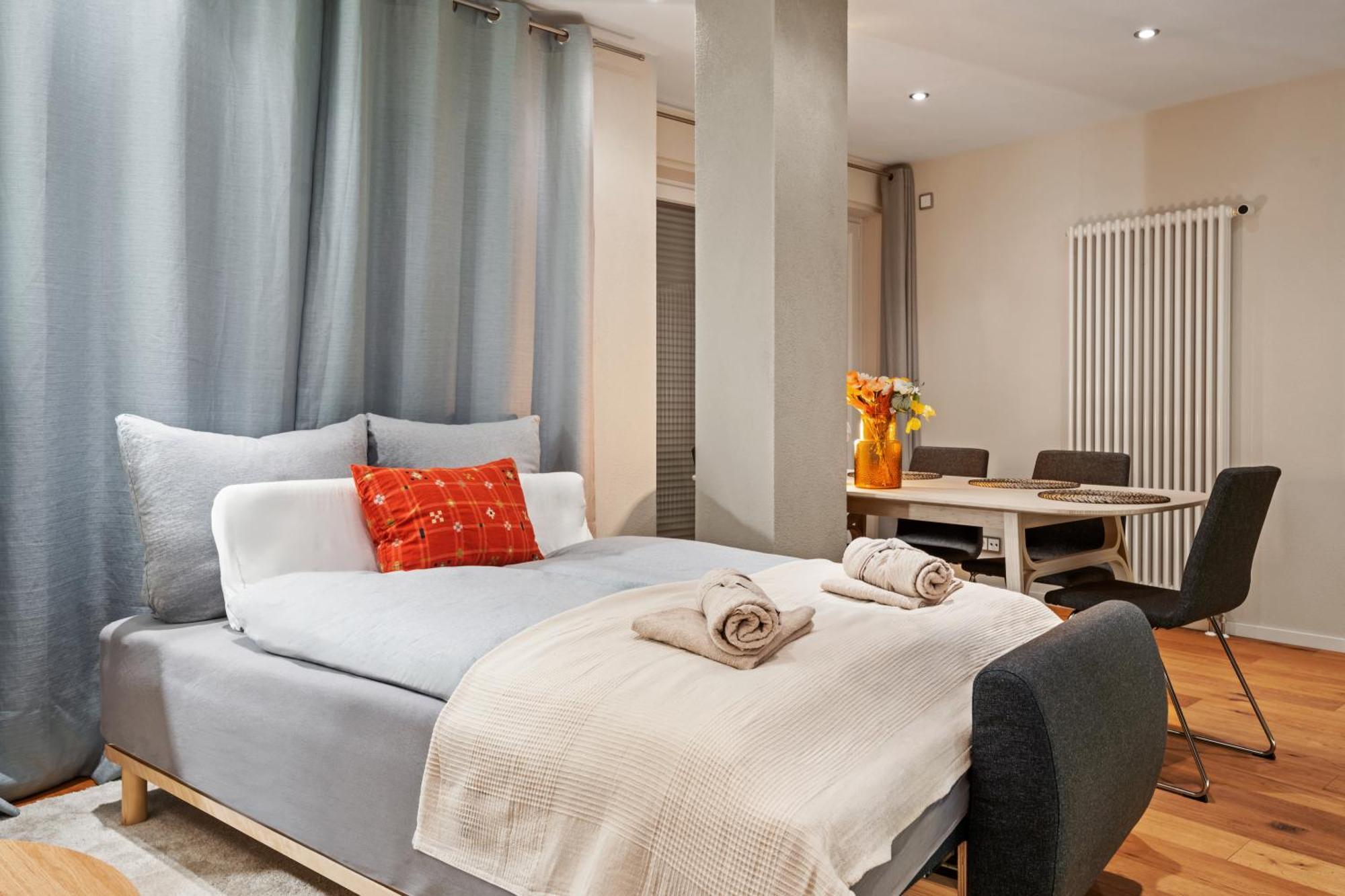 Edler Wohnraum Schwanenteich-Suite Mit Balkon, Kaffeevollautomat, Lift & Parkplatz Zwickau Eksteriør bilde